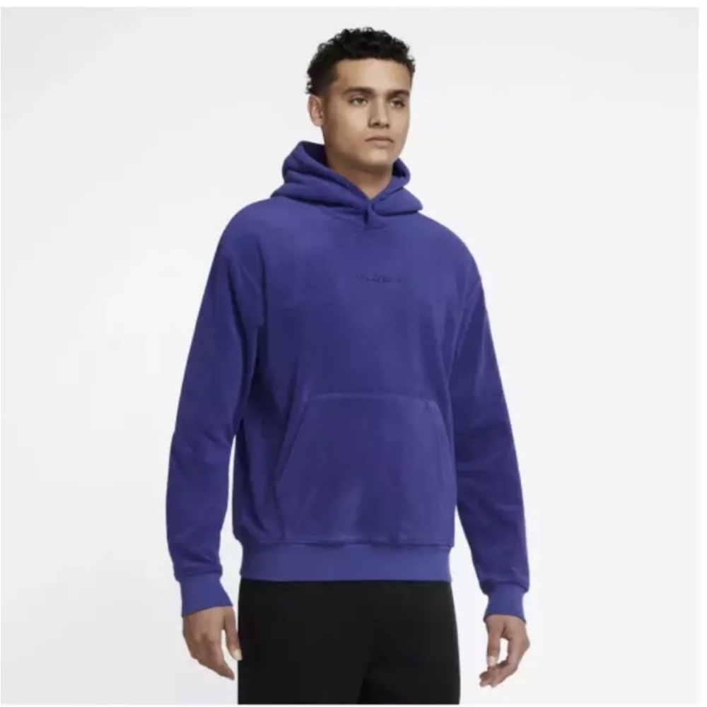 NWT XXL Nike Jordon Essential Winter Men’s Fleece Hoodie in color Light …